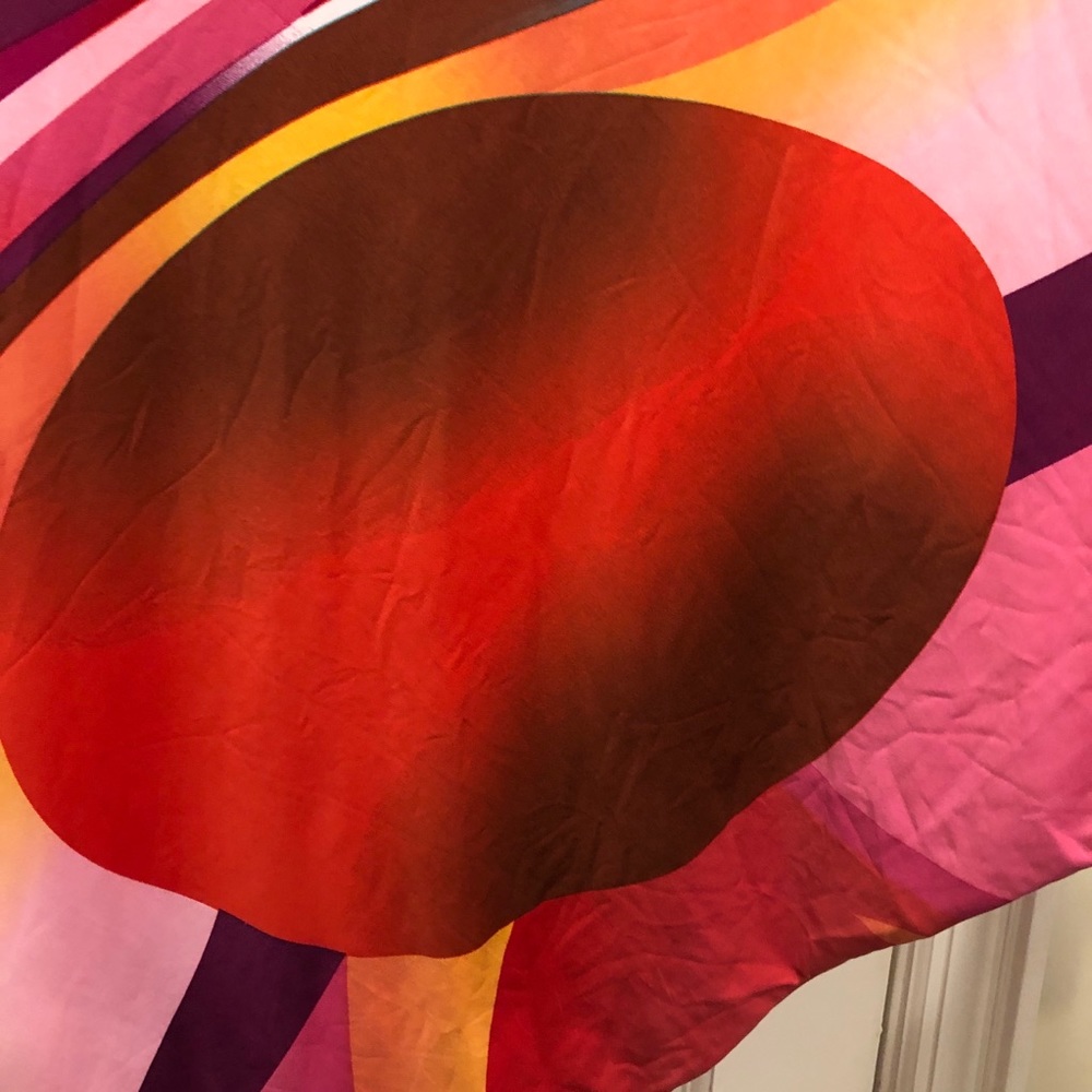 Freshine Abstract Tunic - Picture 5 of 11